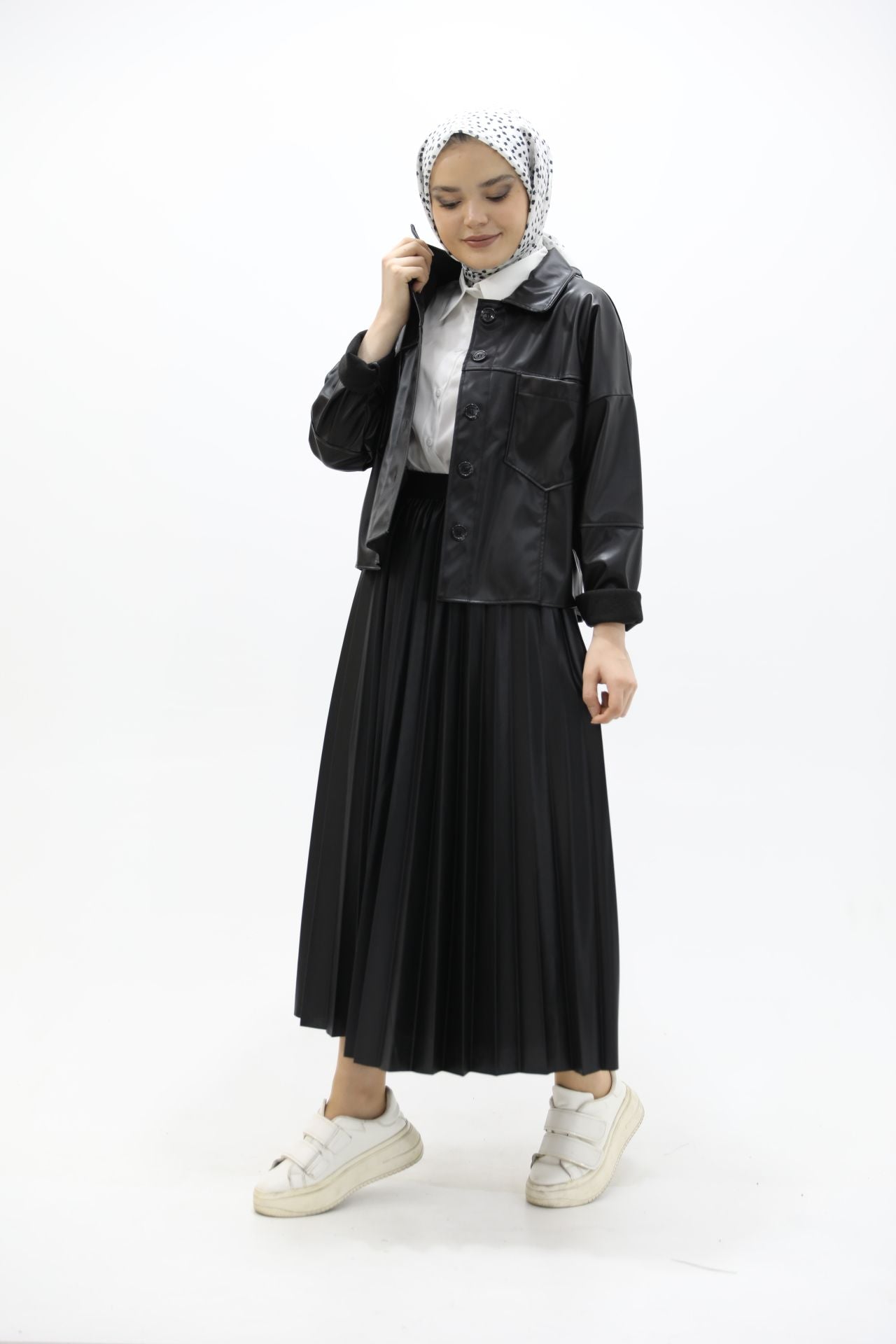 Short Leather Jacket Black