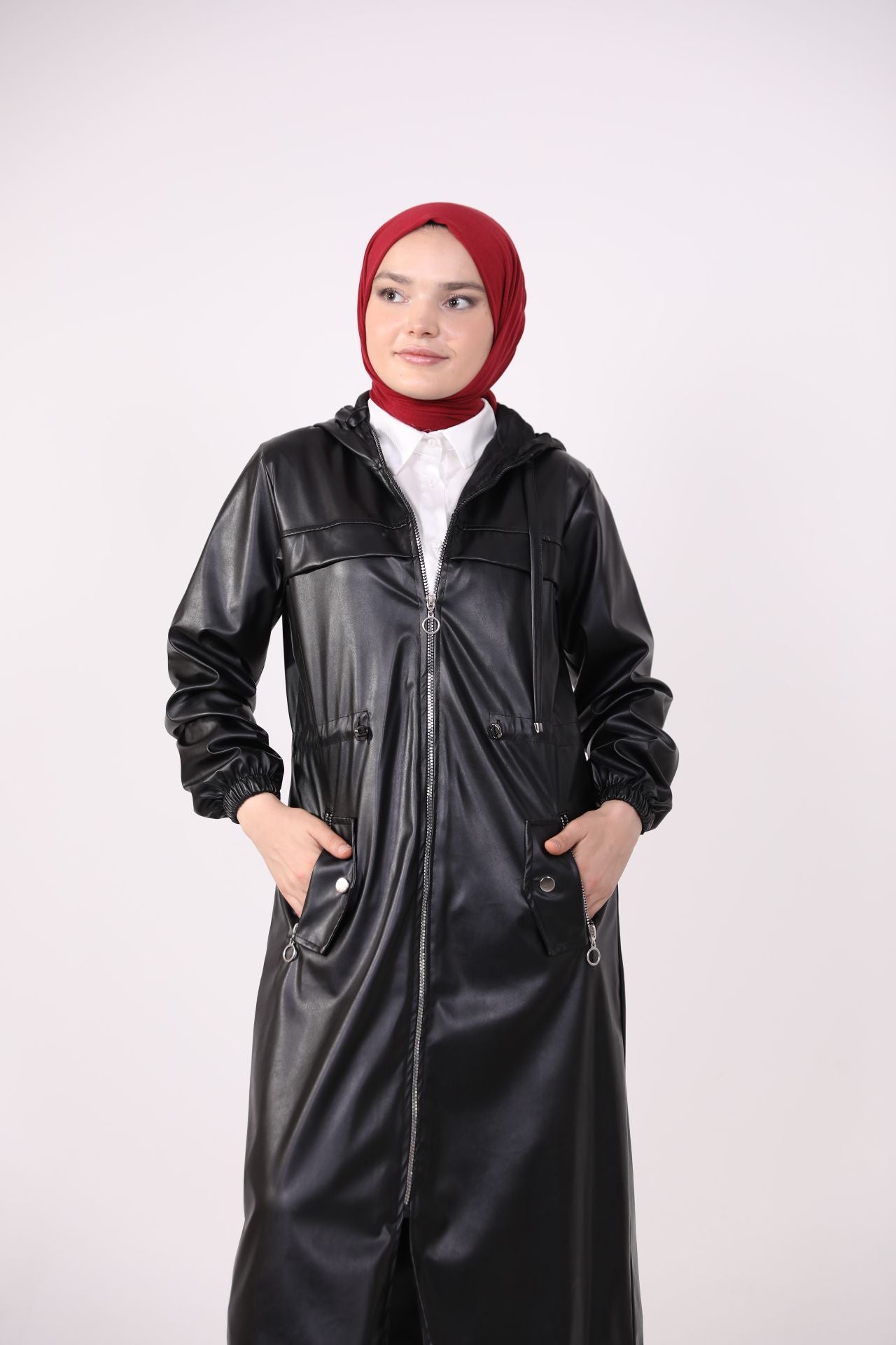 Leather Cap with Waist Lace Black