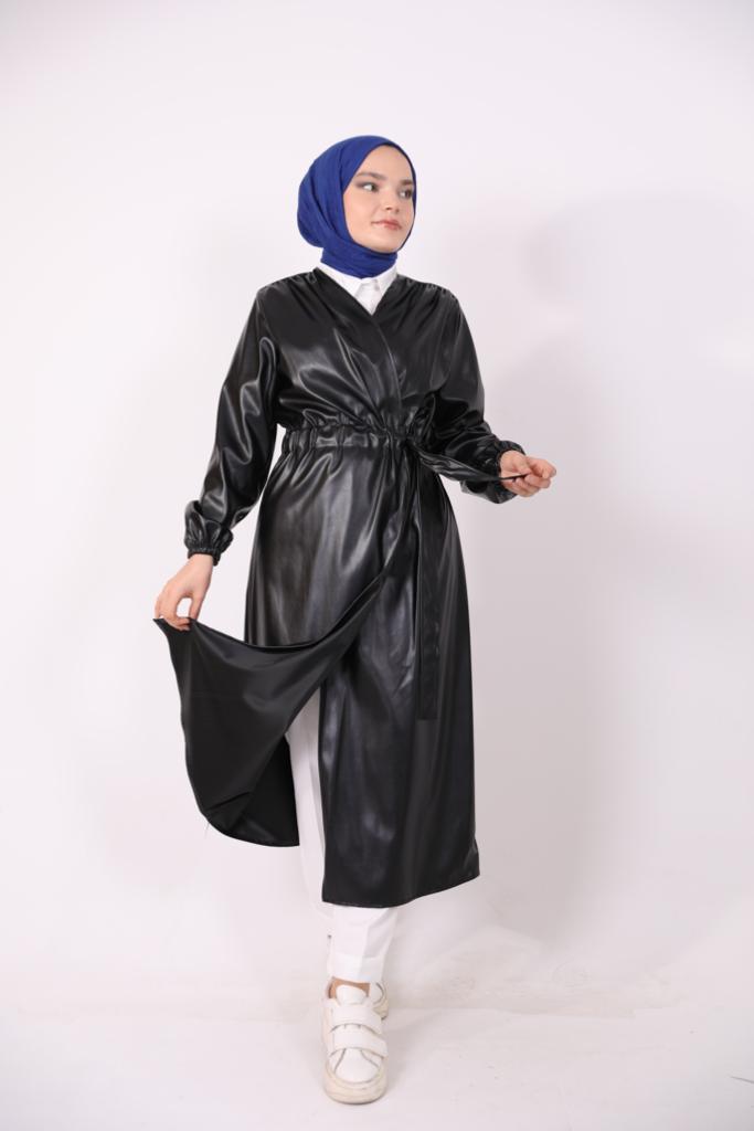 Tie Waist Leather Cap Black