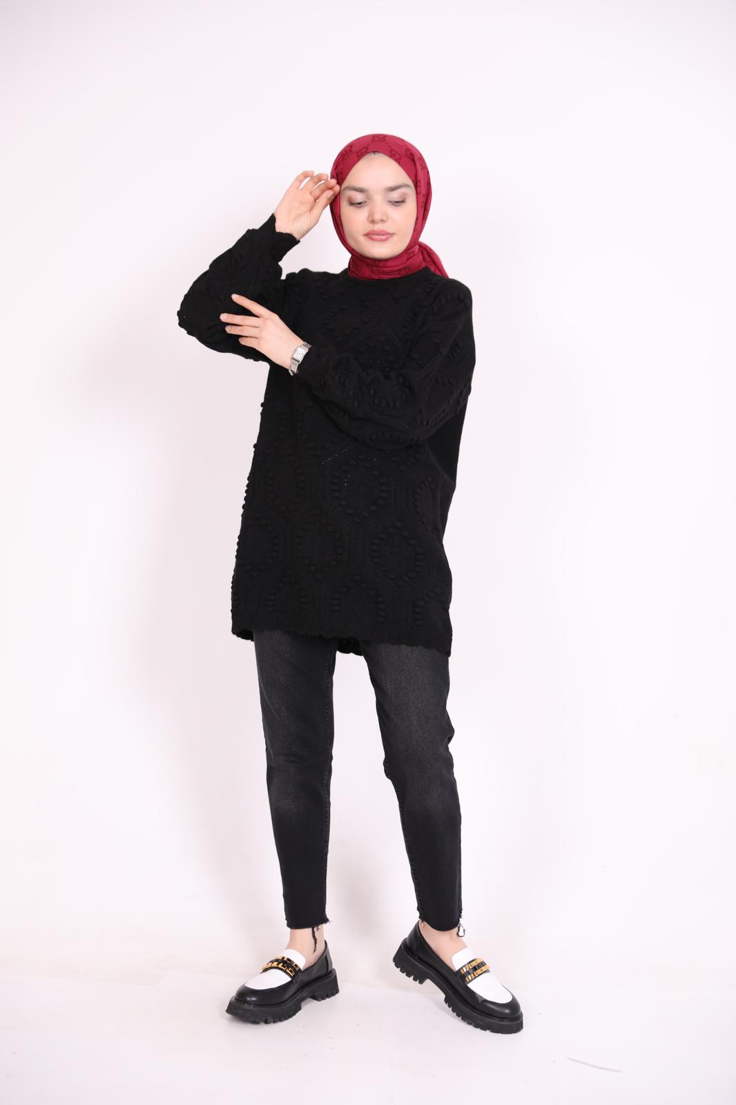 Embossed Patterned Araboy Sweater Black