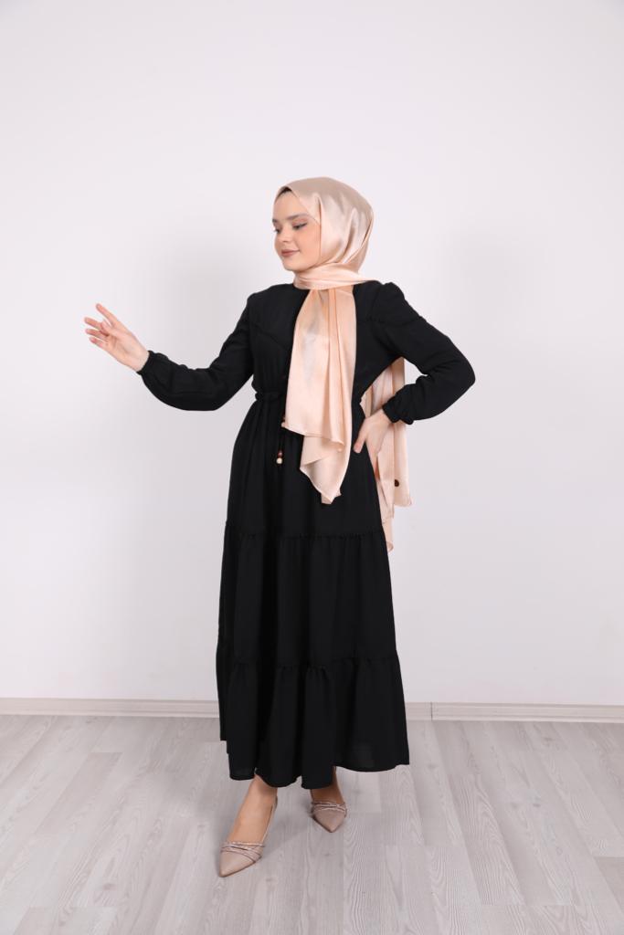 Belden Bağlamalı Güpürlü Elbise Siyah