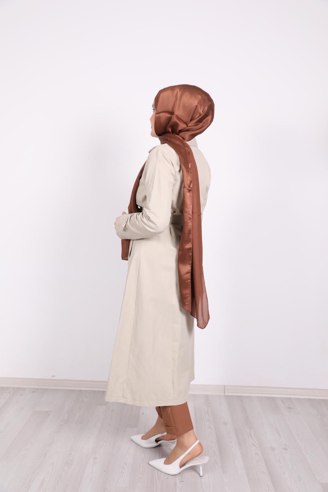 Button and Waist Lace Trench Beige