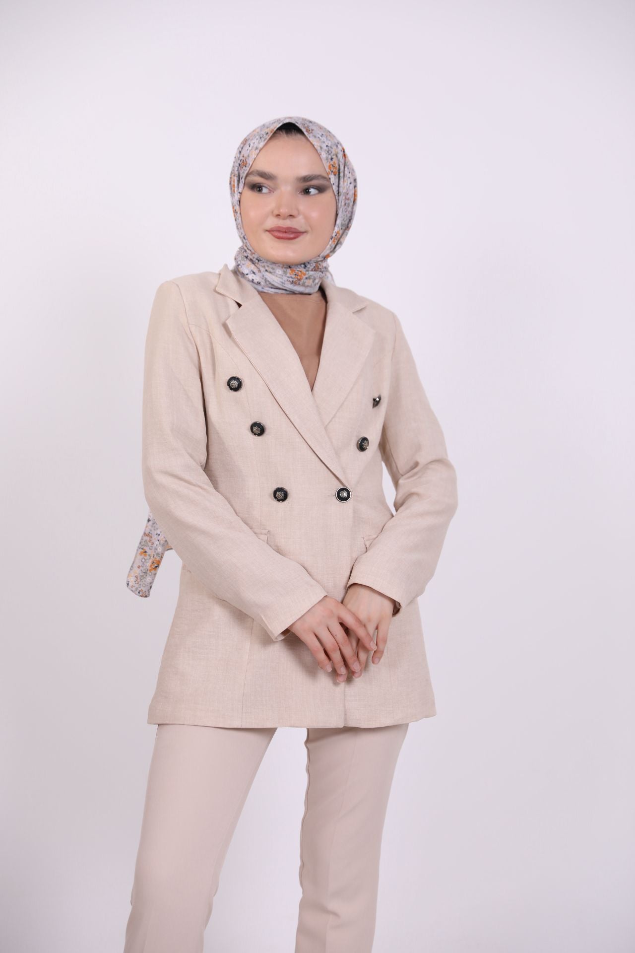 Buttoned Blazer Jacket Beige