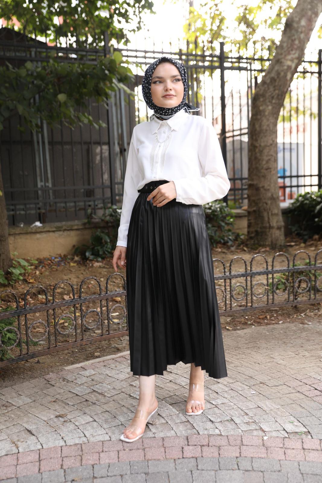 Chain Blouse White