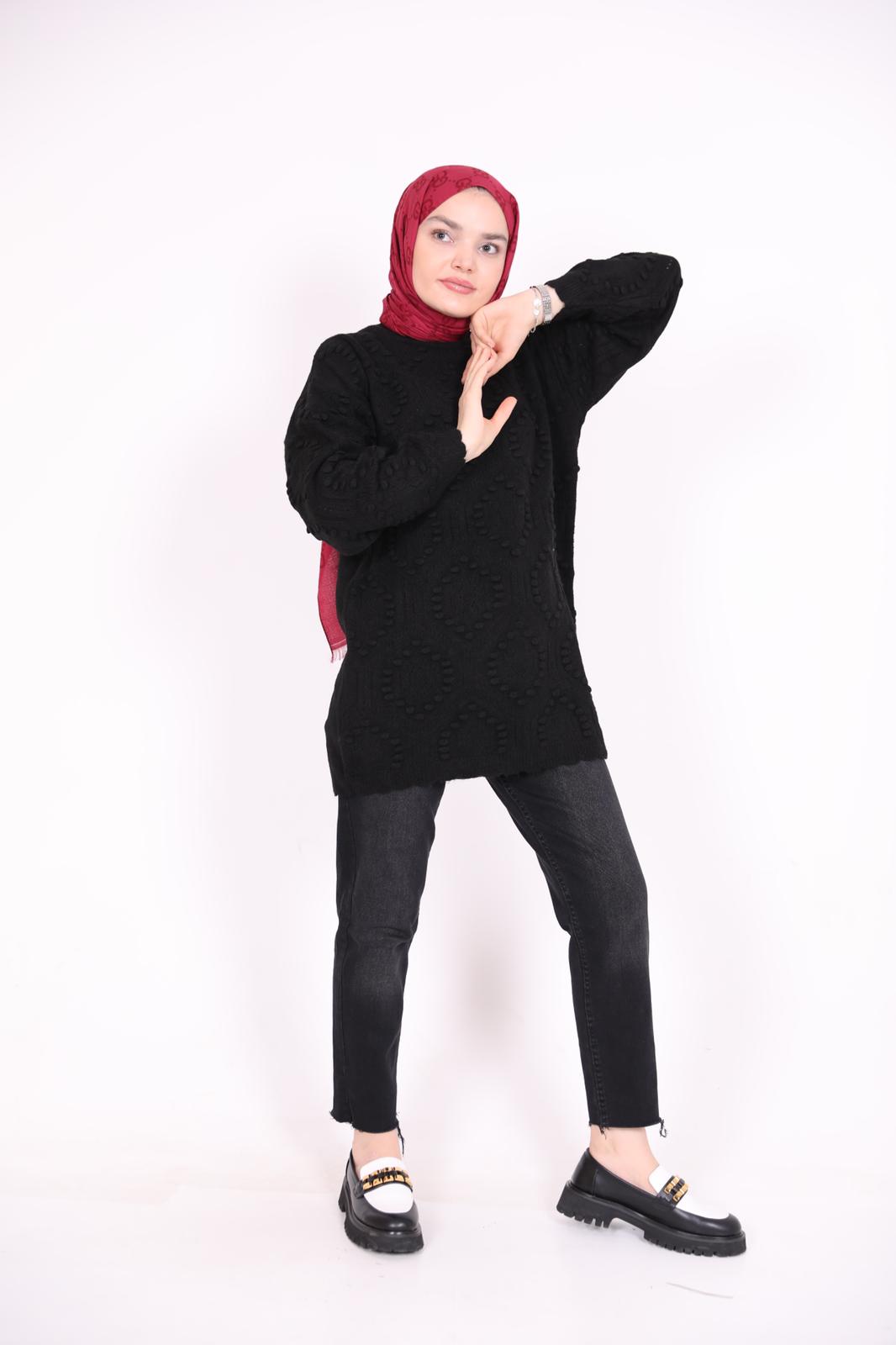 Embossed Patterned Araboy Sweater Black