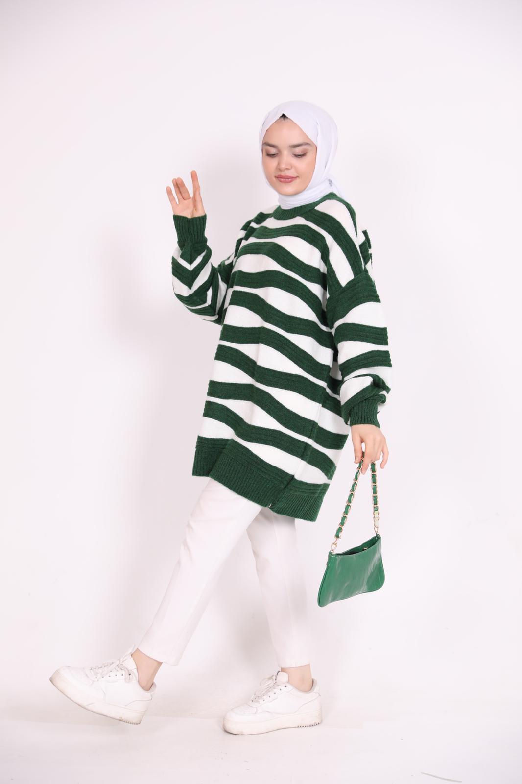 Stripe Pattern Araboy Sweater Green