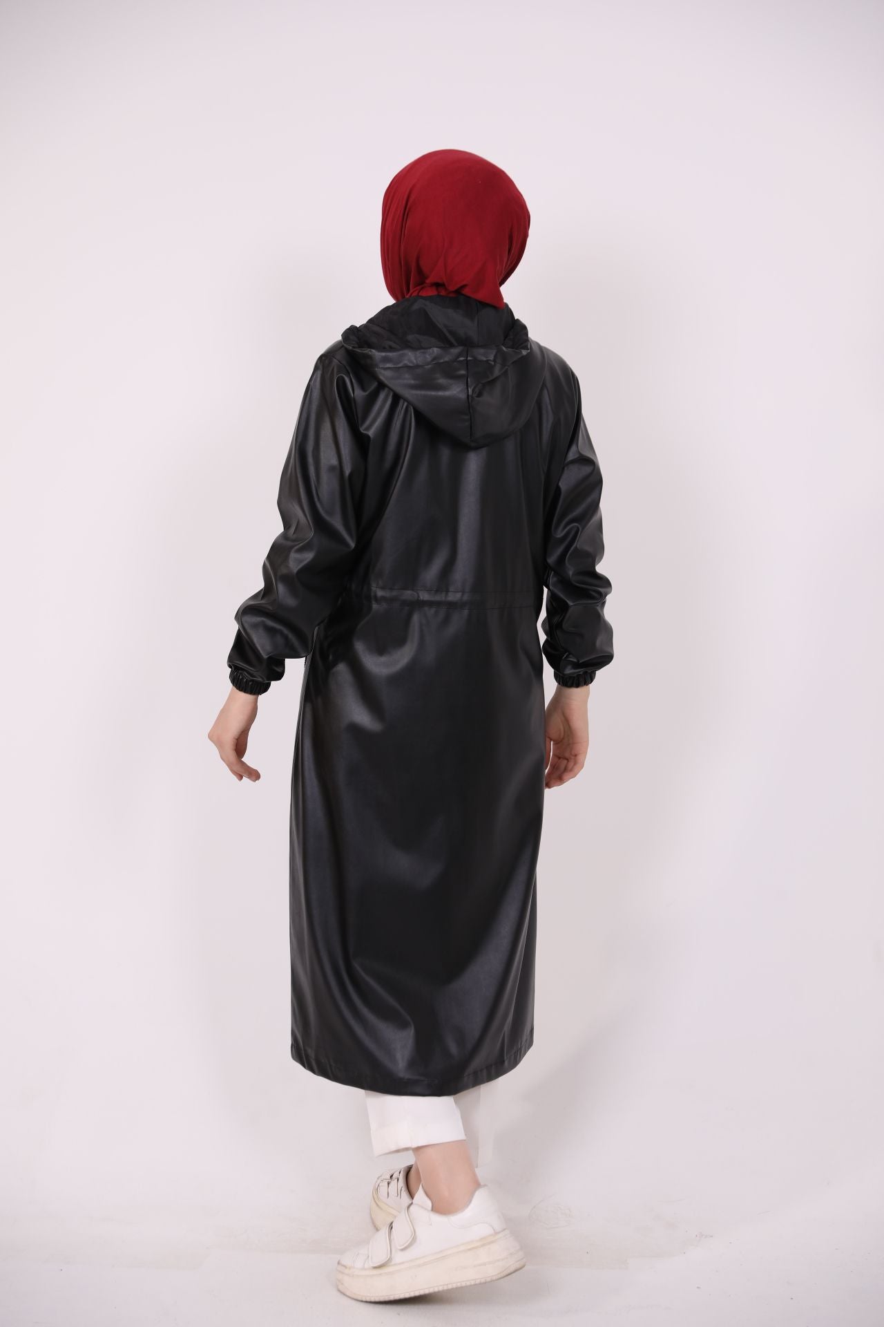 Leather Cap with Waist Lace Black