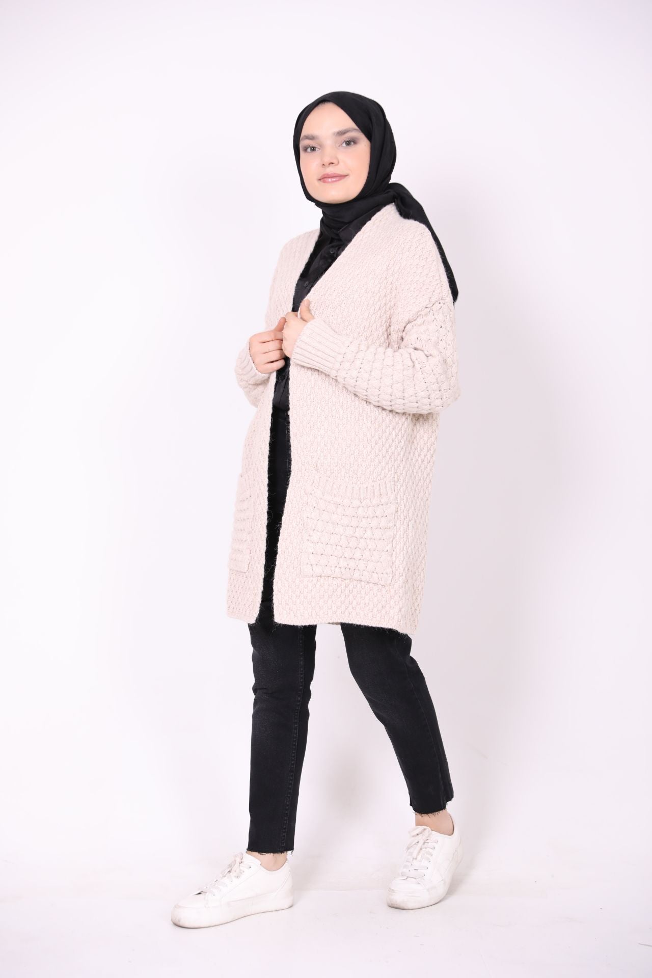 Double Pocket Knitted Model Cardigan Beige