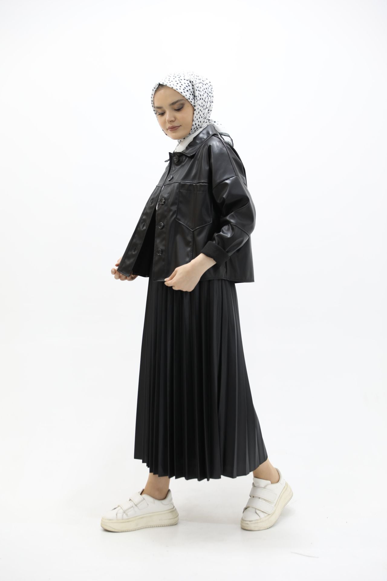 Short Leather Jacket Black