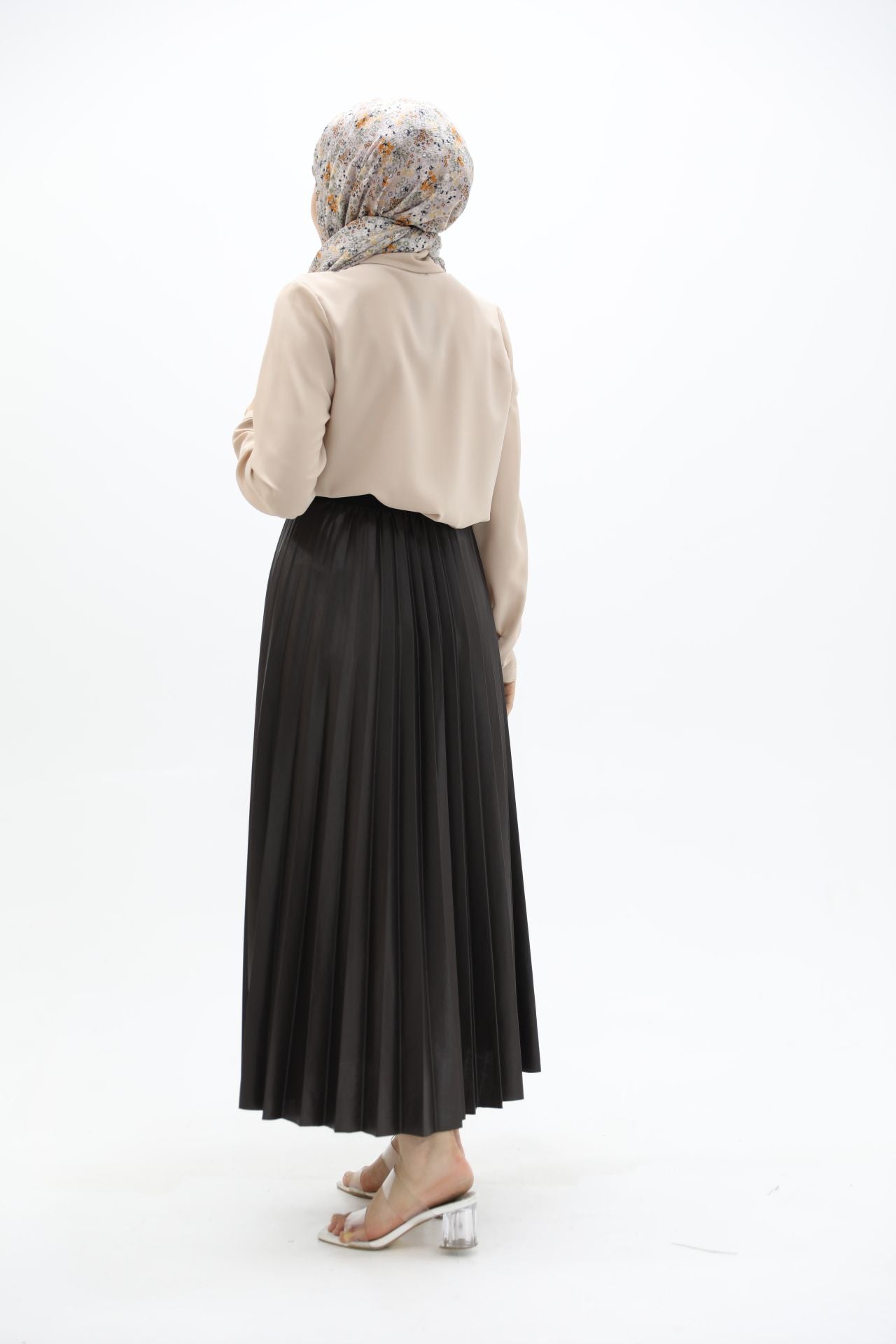 Chain Blouse Beige