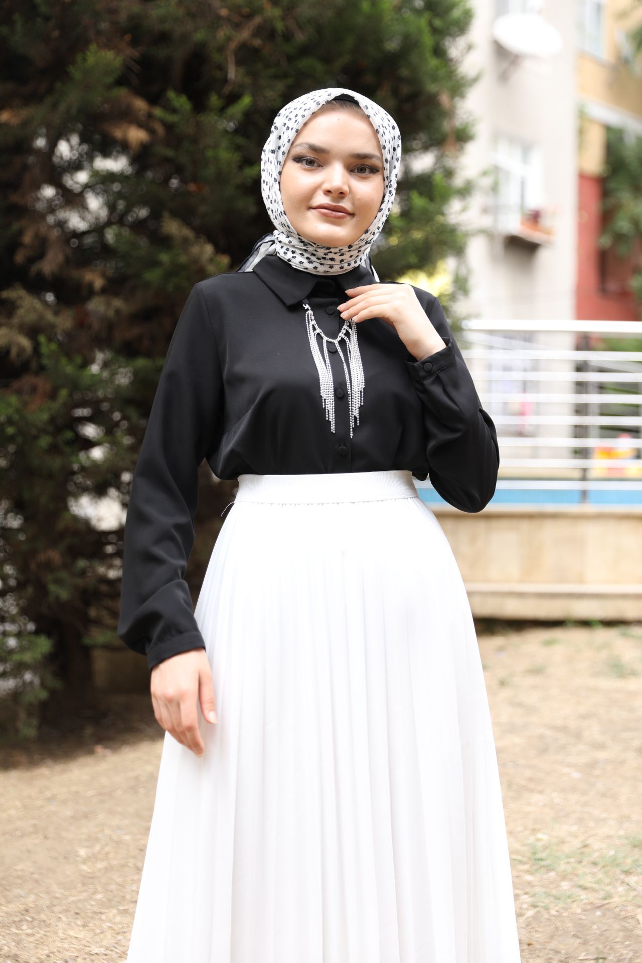 Zincirli Bluz Siyah