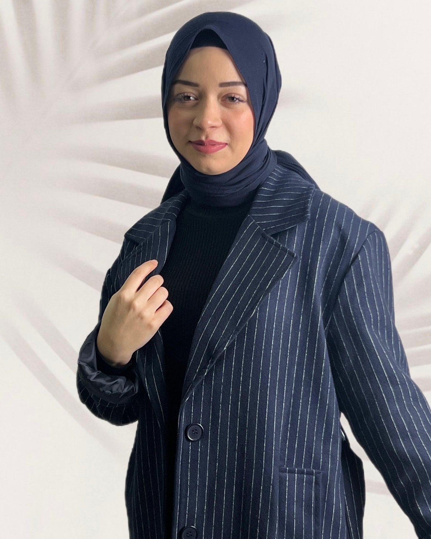 Çizgi Desenli Kuşaklı ve Astarlı Kaban Mavi