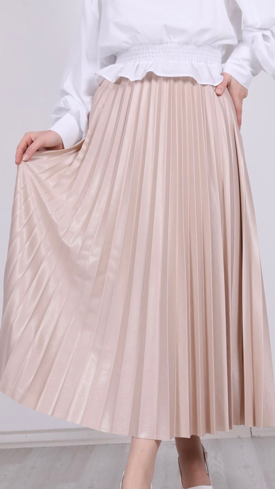 Leather Look Pleated Skirt Beige