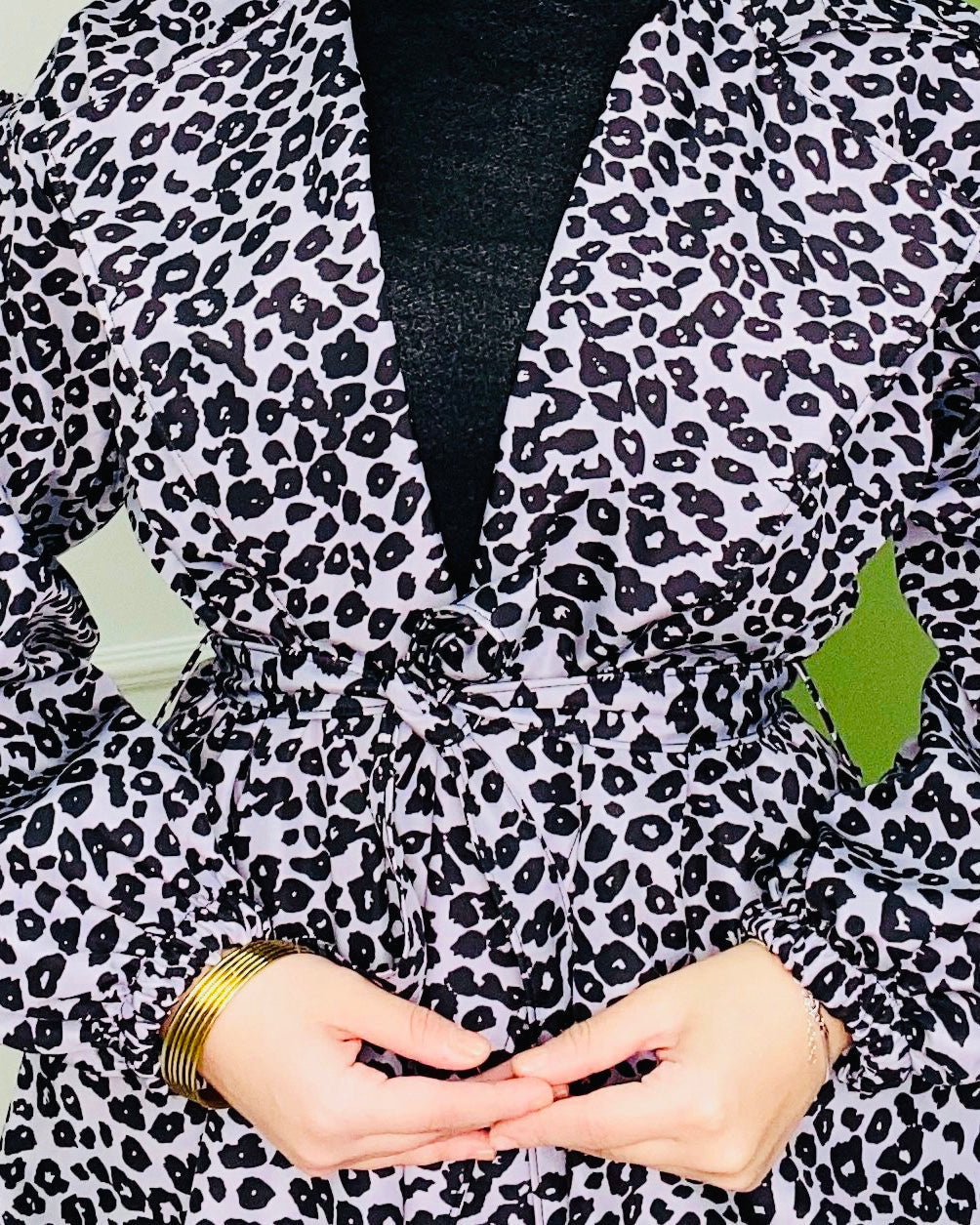 Leopar Desenli Kuşaklı Trenç Gri