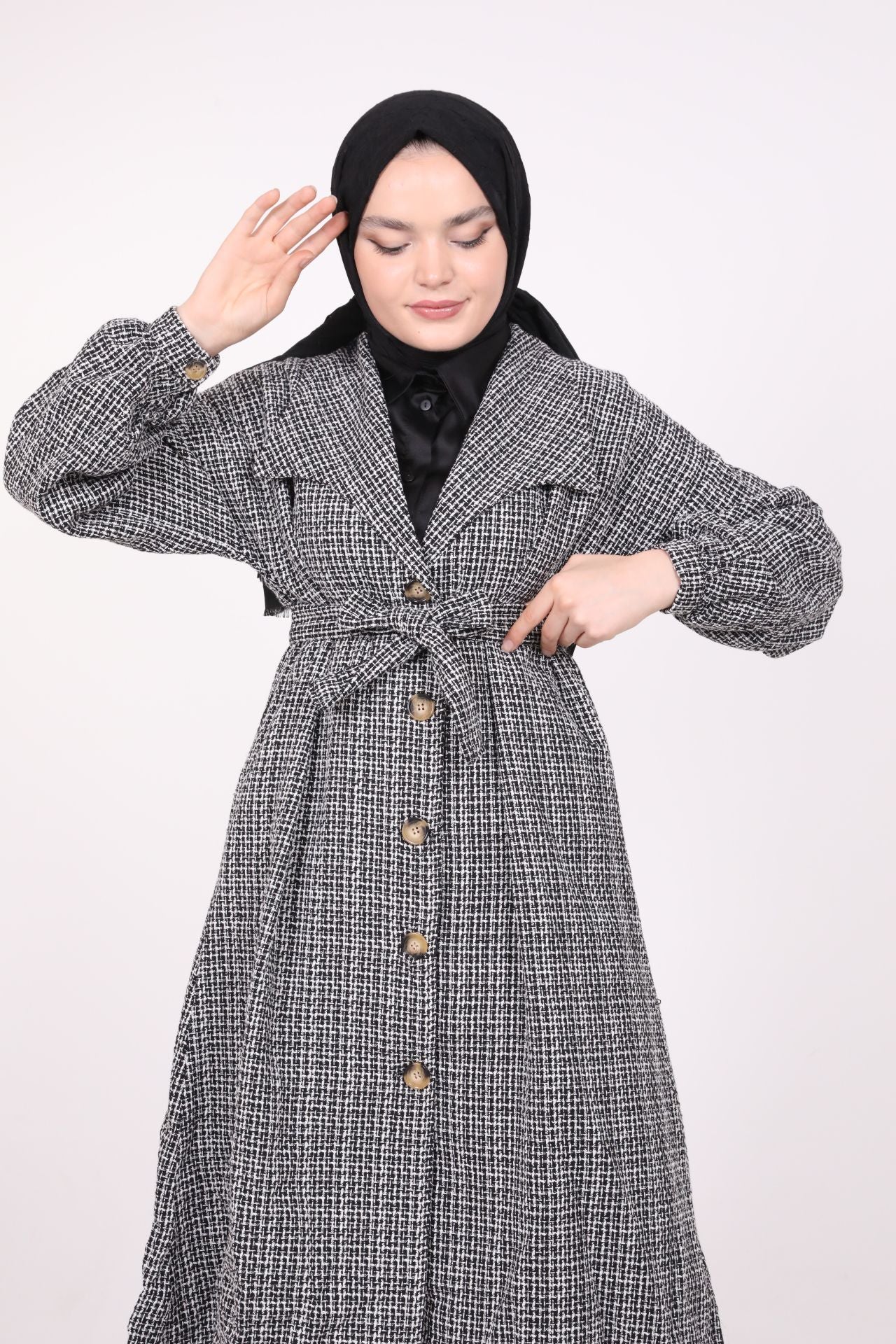 Şanel Fabric Lined Coat Black