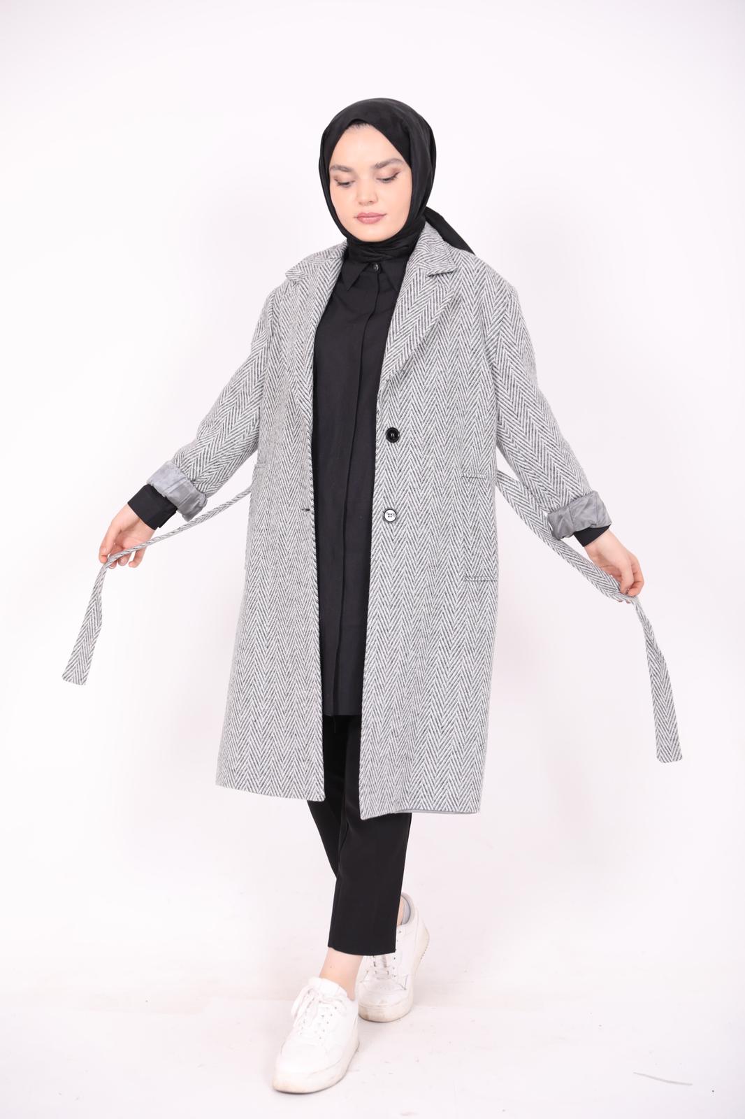 Çizgi Desen Kuşaklı Astarlı Kaban Gri