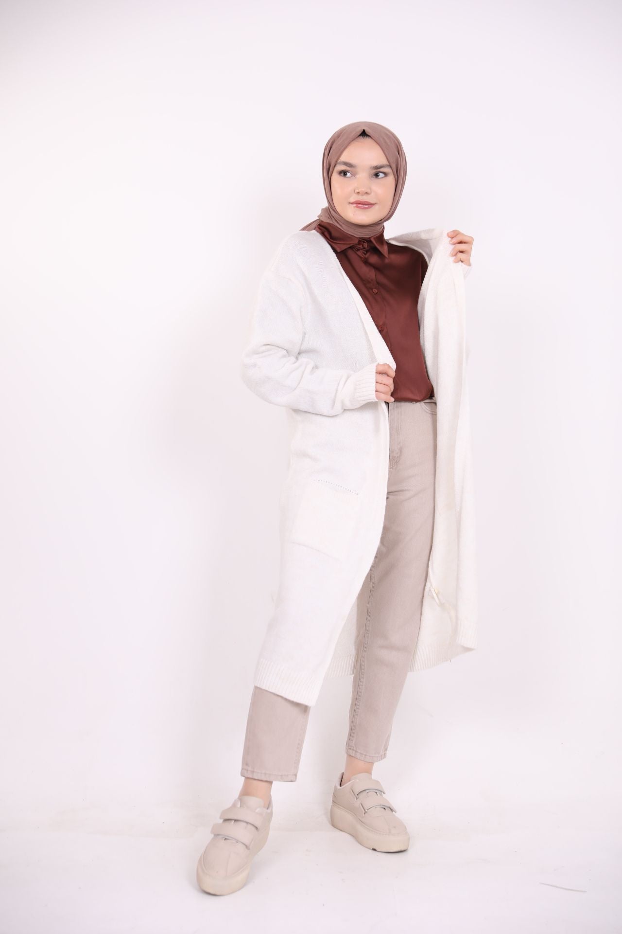 Long Cardigan with Pockets White