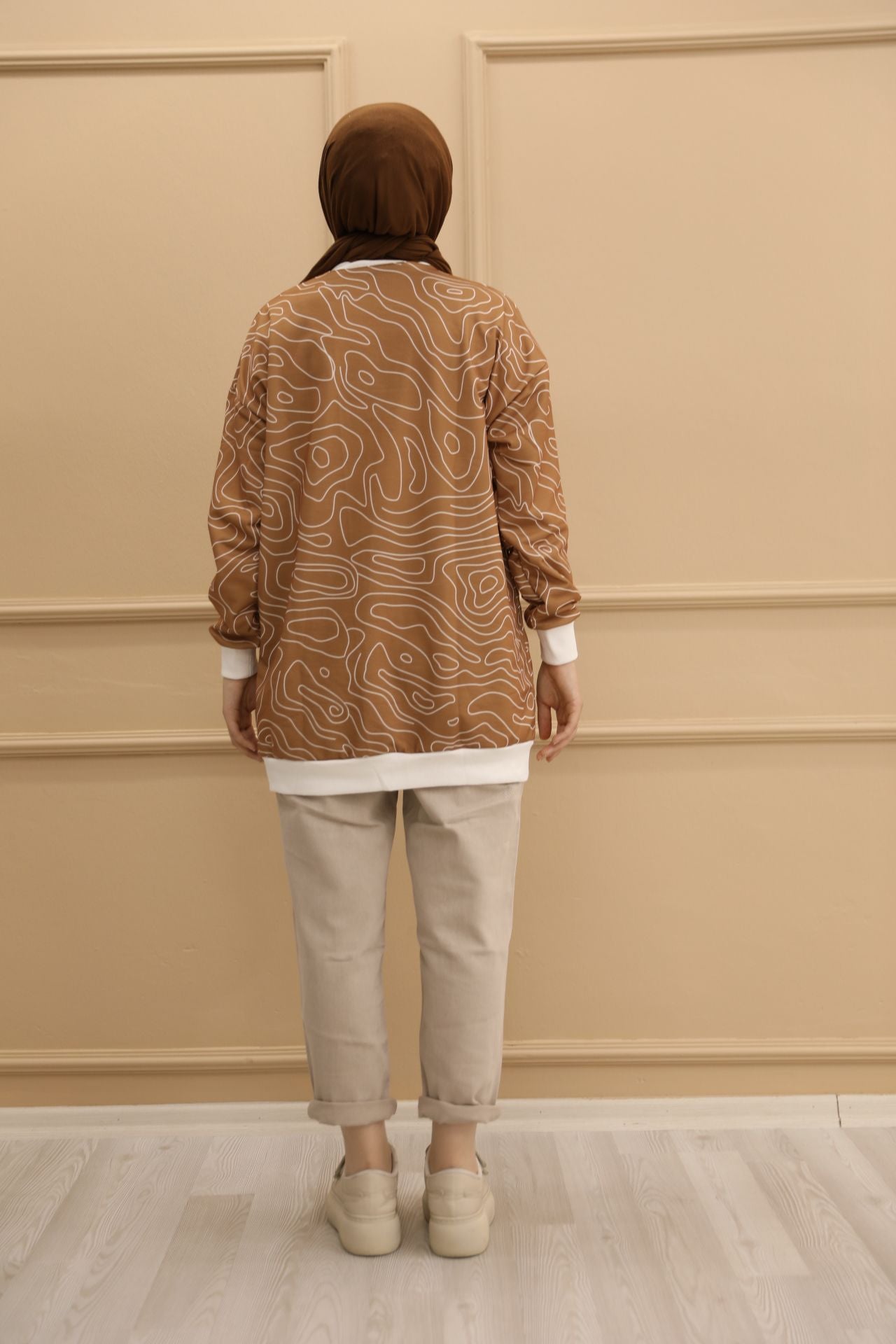 Ribbed Patterned Sweat Camel