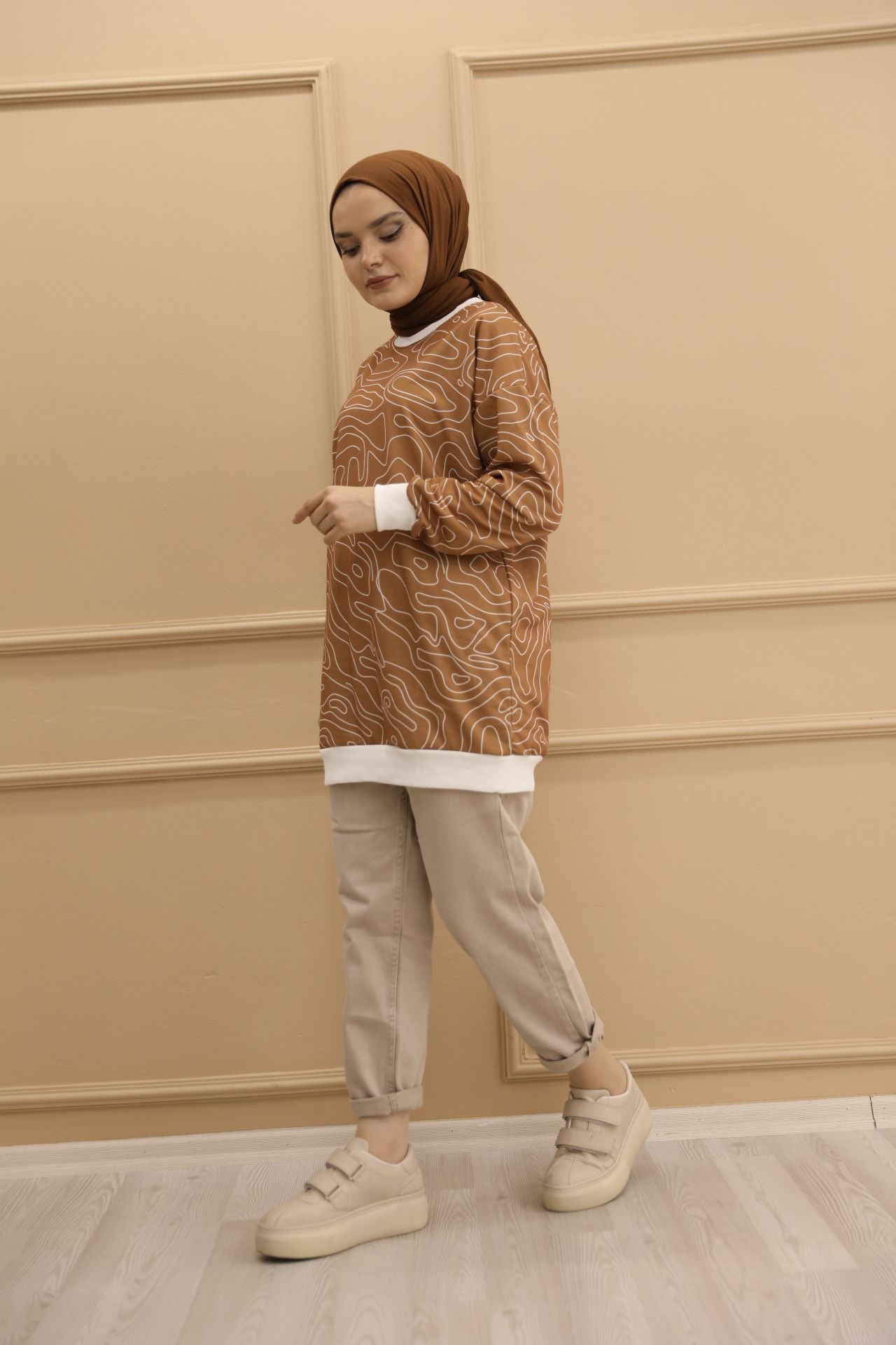 Ribbed Patterned Sweat Camel