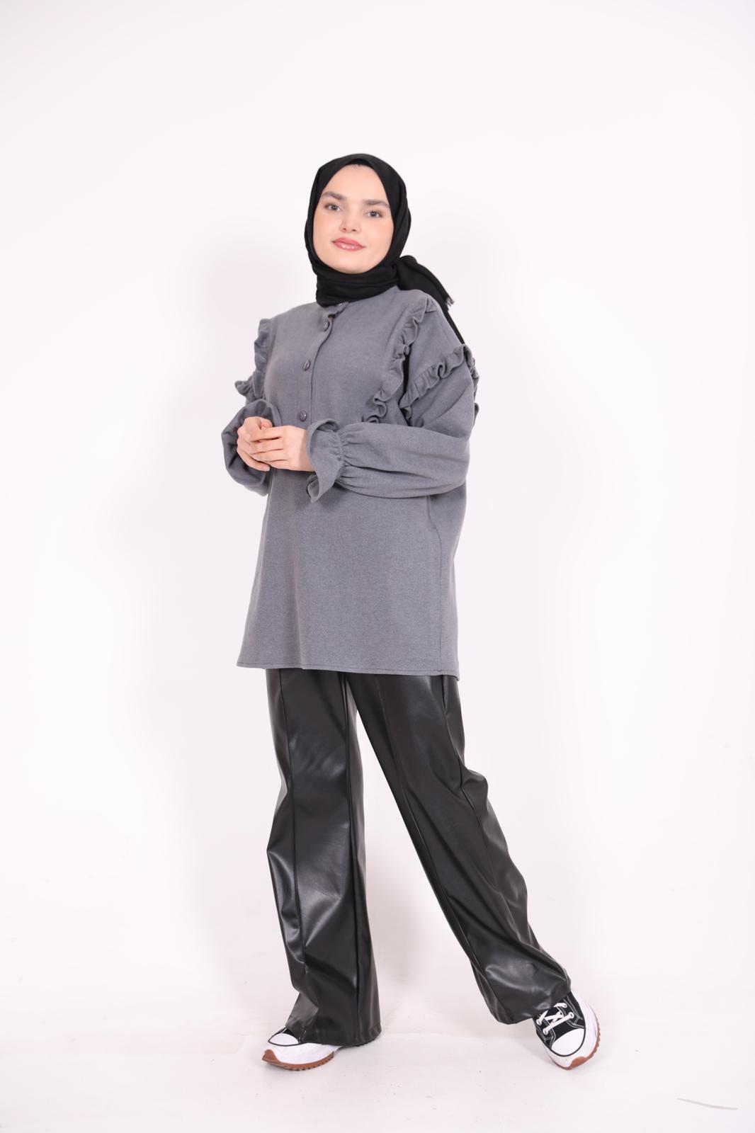 Tunic with Frills on Front and Collar Gray