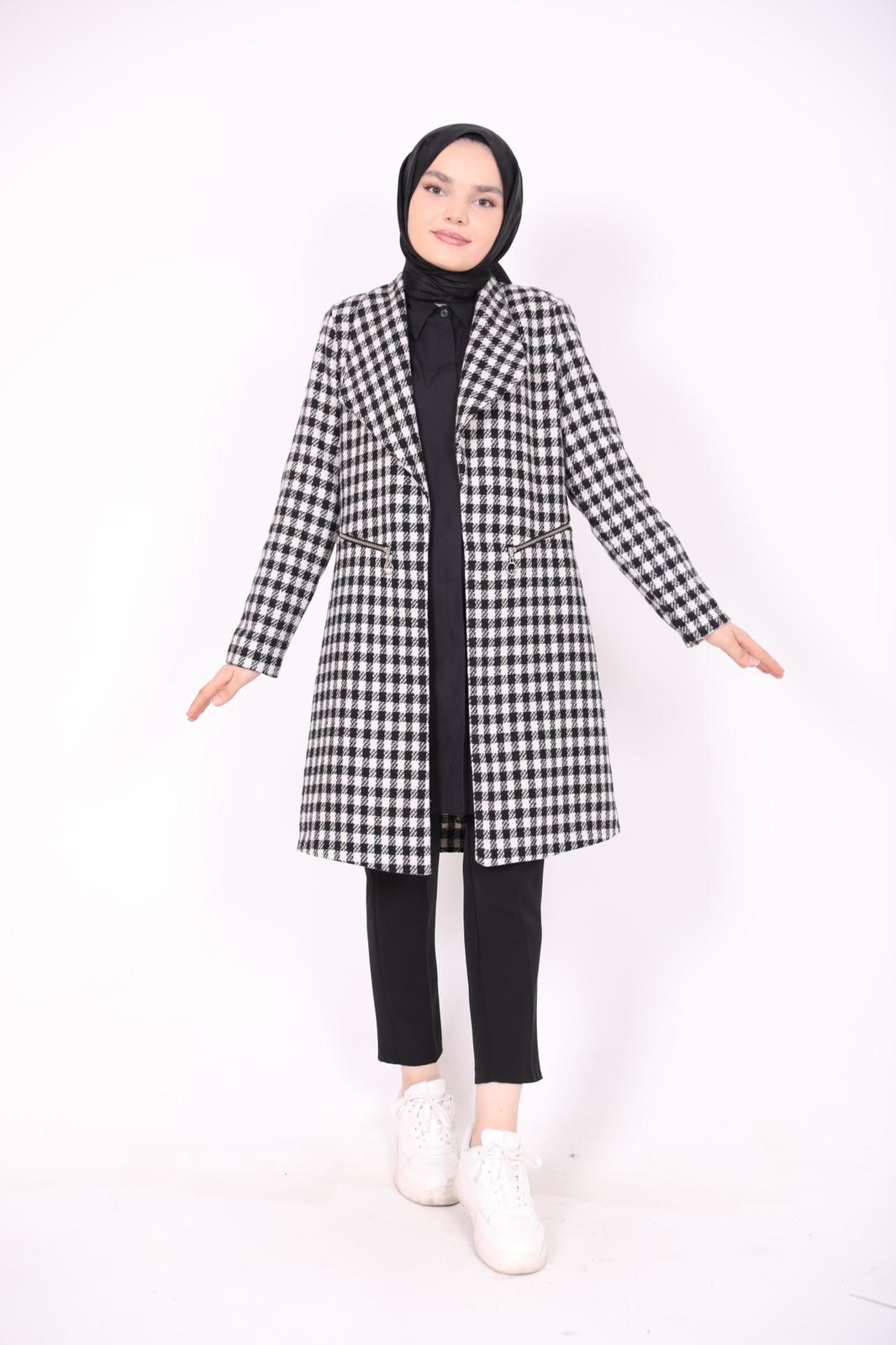 Houndstooth Pattern Coat with Zipper Pockets Black