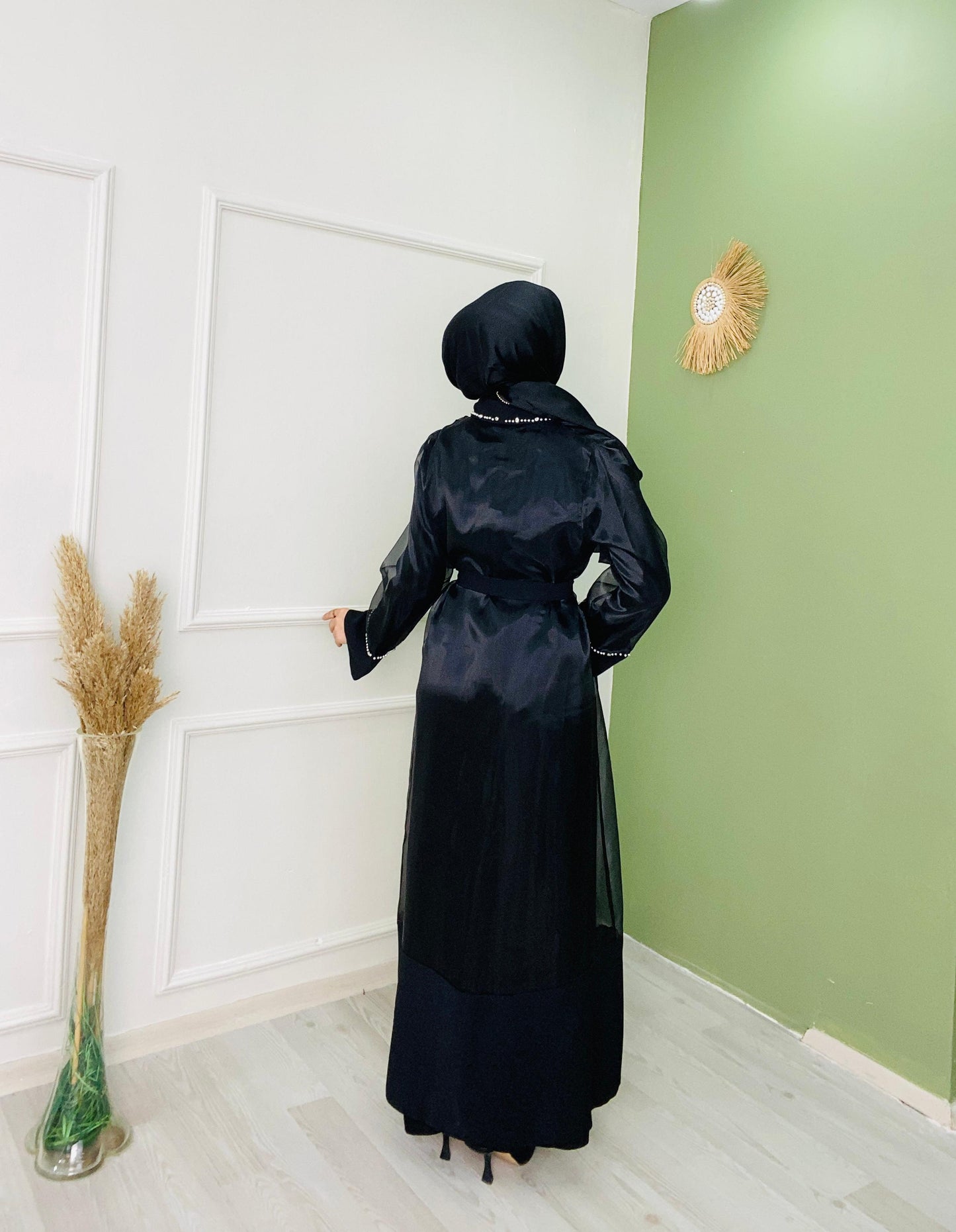 Taş Detaylı Abaya Siyah