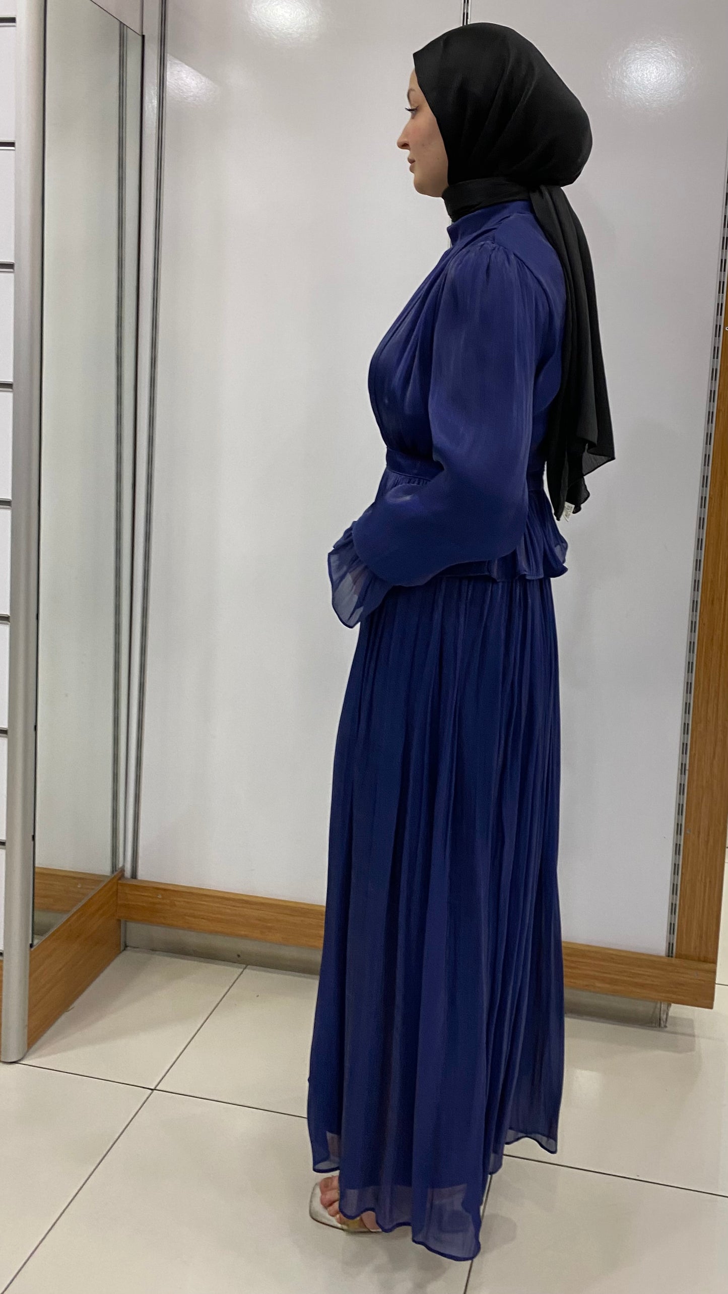 Bel ve Kol Manşetli etekli Takım lacivert