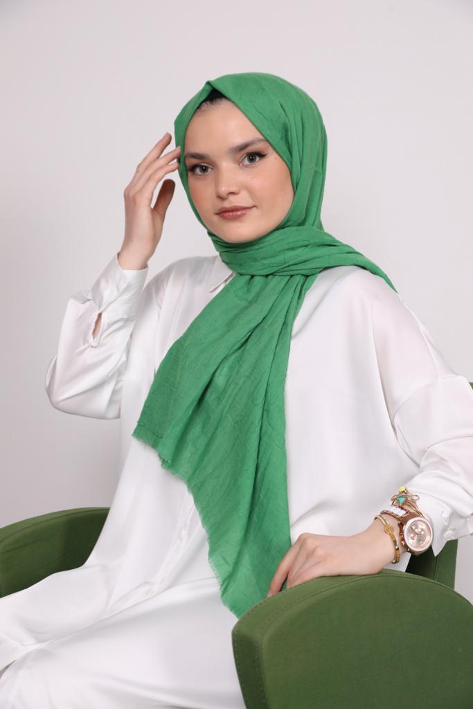 Bamboo Model Shawl Benetton