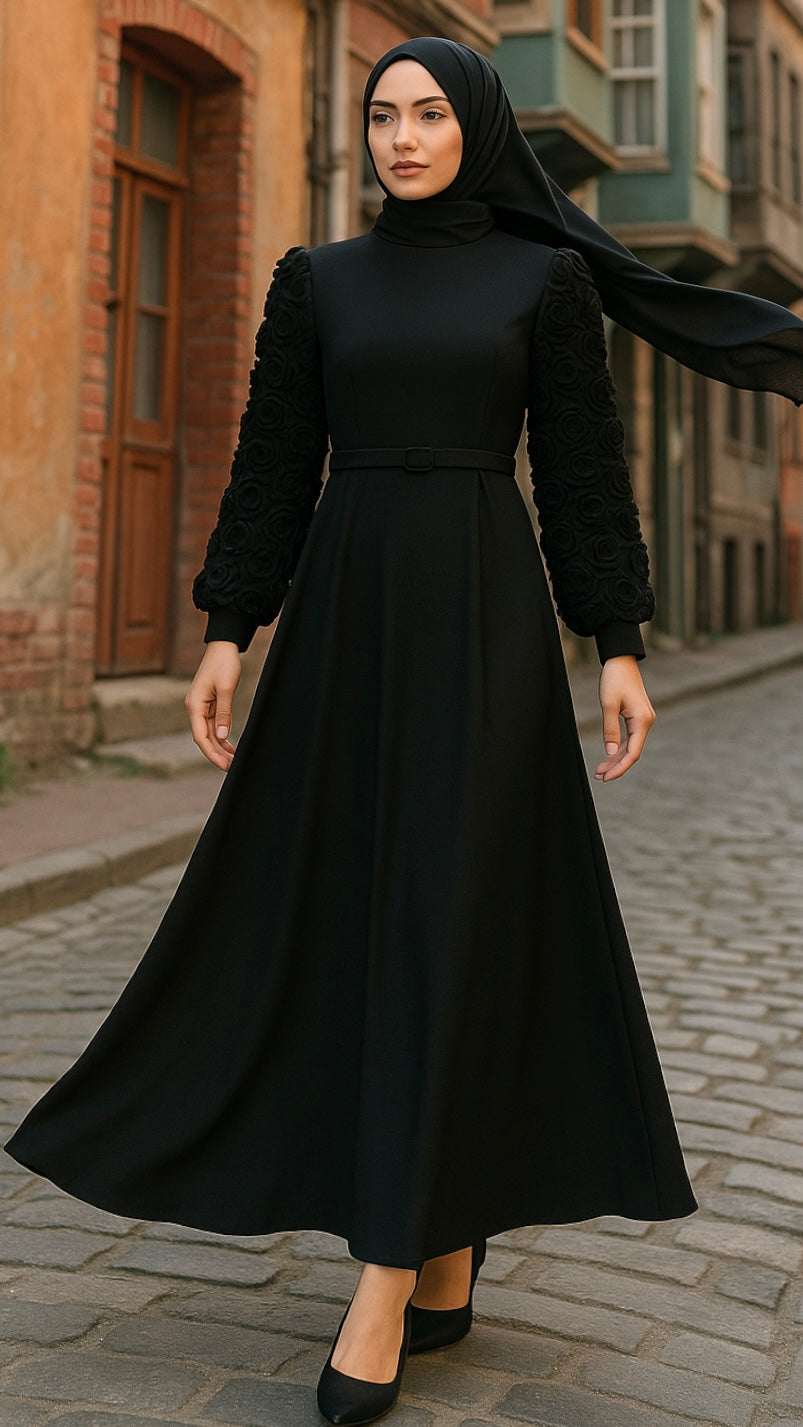 Kolu Gül Modelli Saten Abiye Siyah