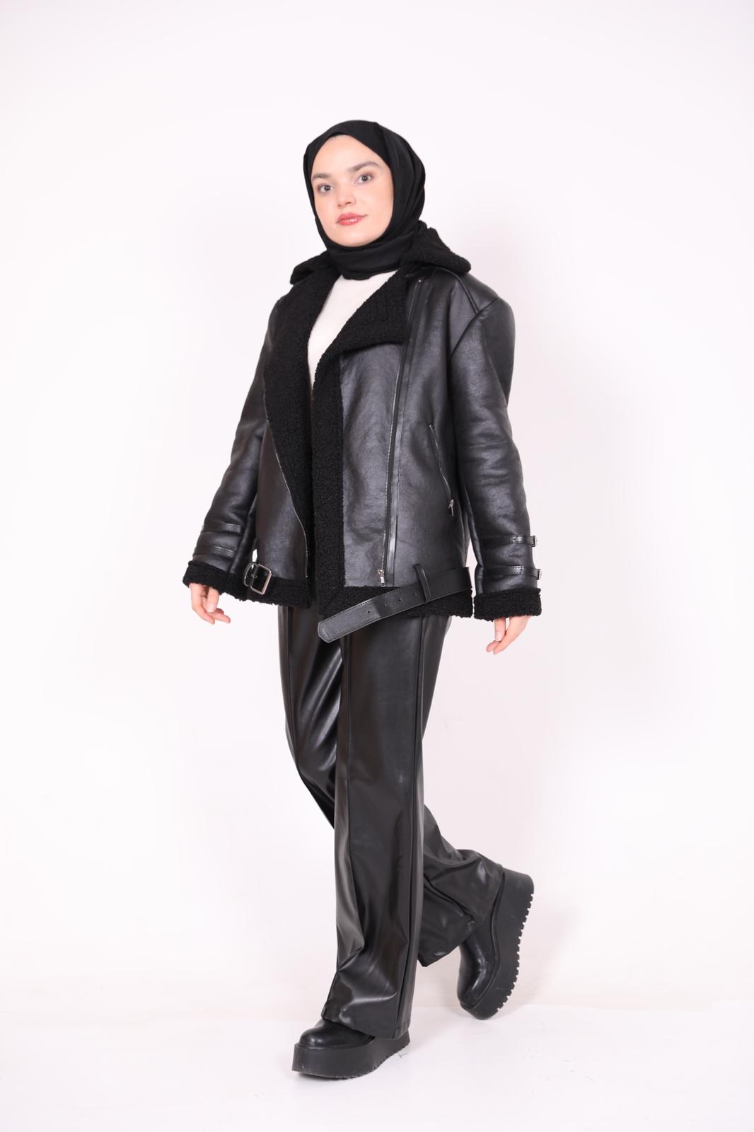 Etek Ucu Kemerli Zara Model Deri Kürklü Mont Siyah