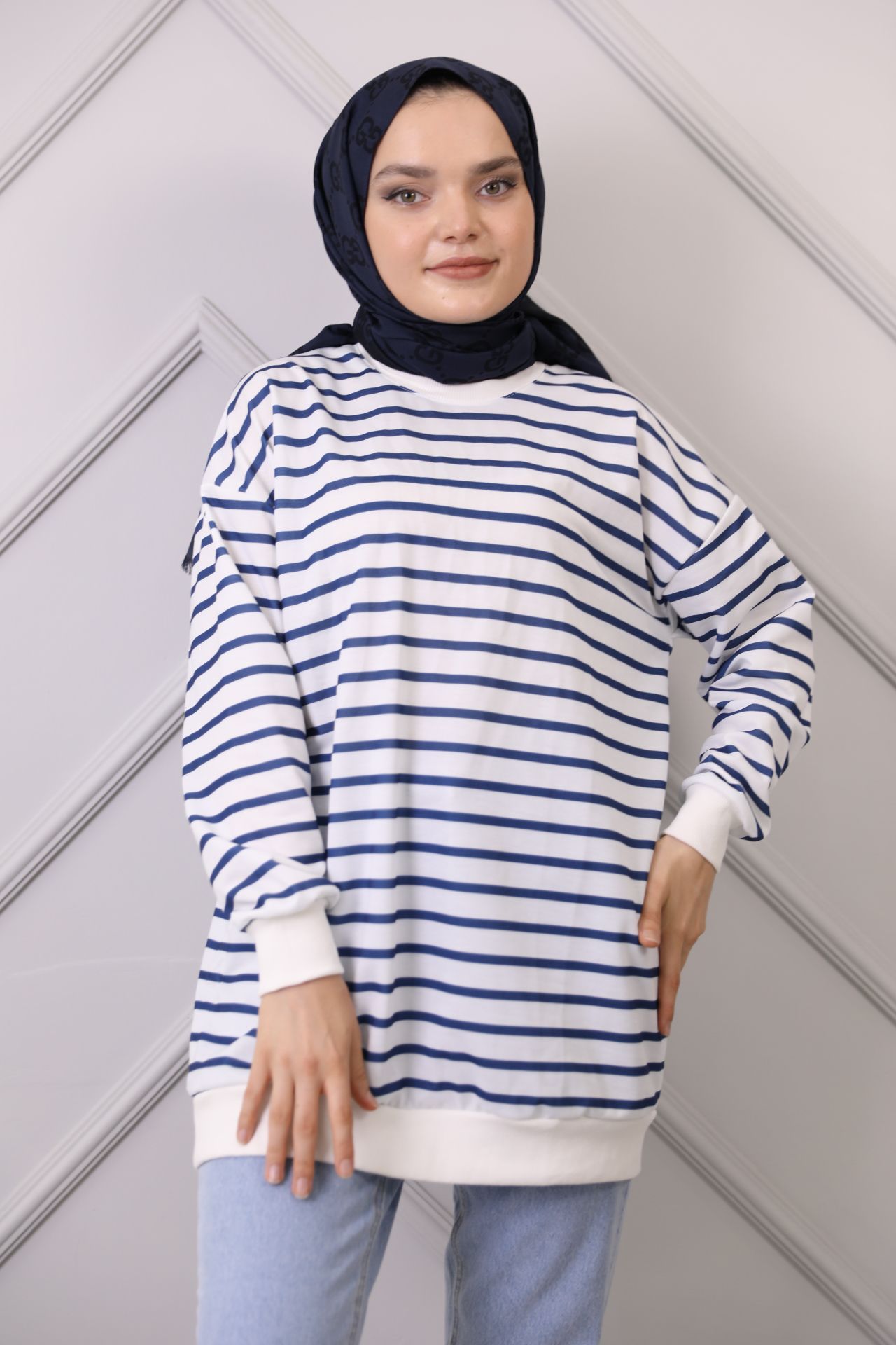 Ribbed Striped Sweat Blue