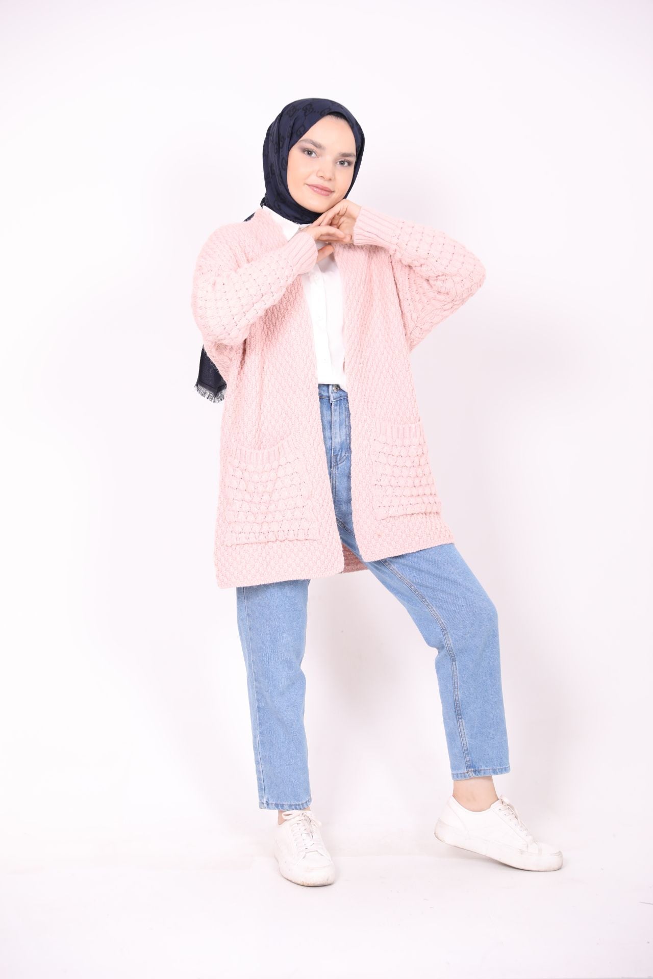 Double Pocket Knitted Model Cardigan Powder