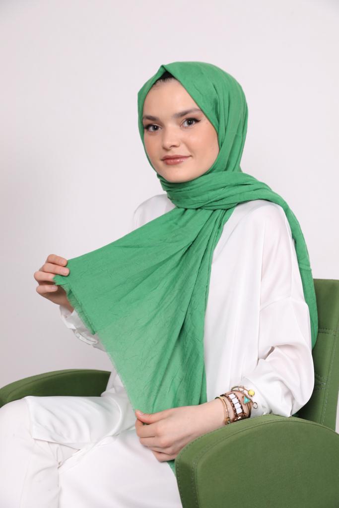 Bamboo Model Shawl Benetton