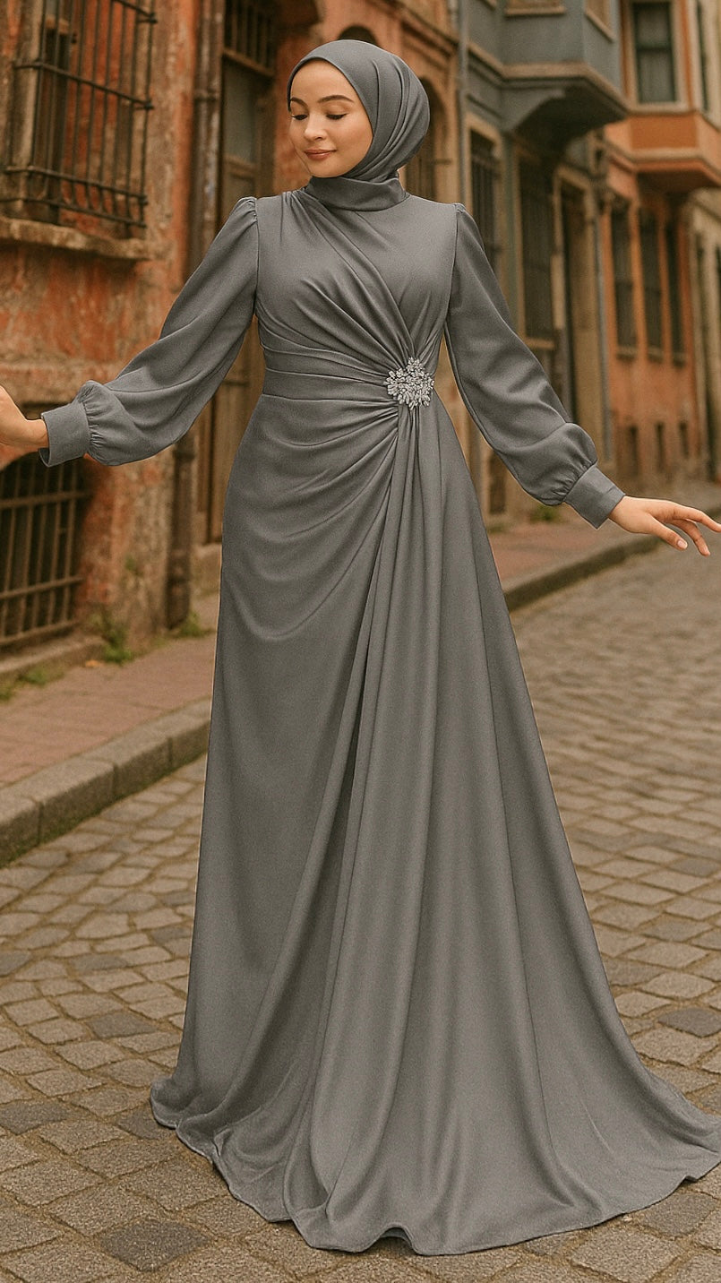 Yaprak Desenli Asimetrik Model Saten Elbise Gri