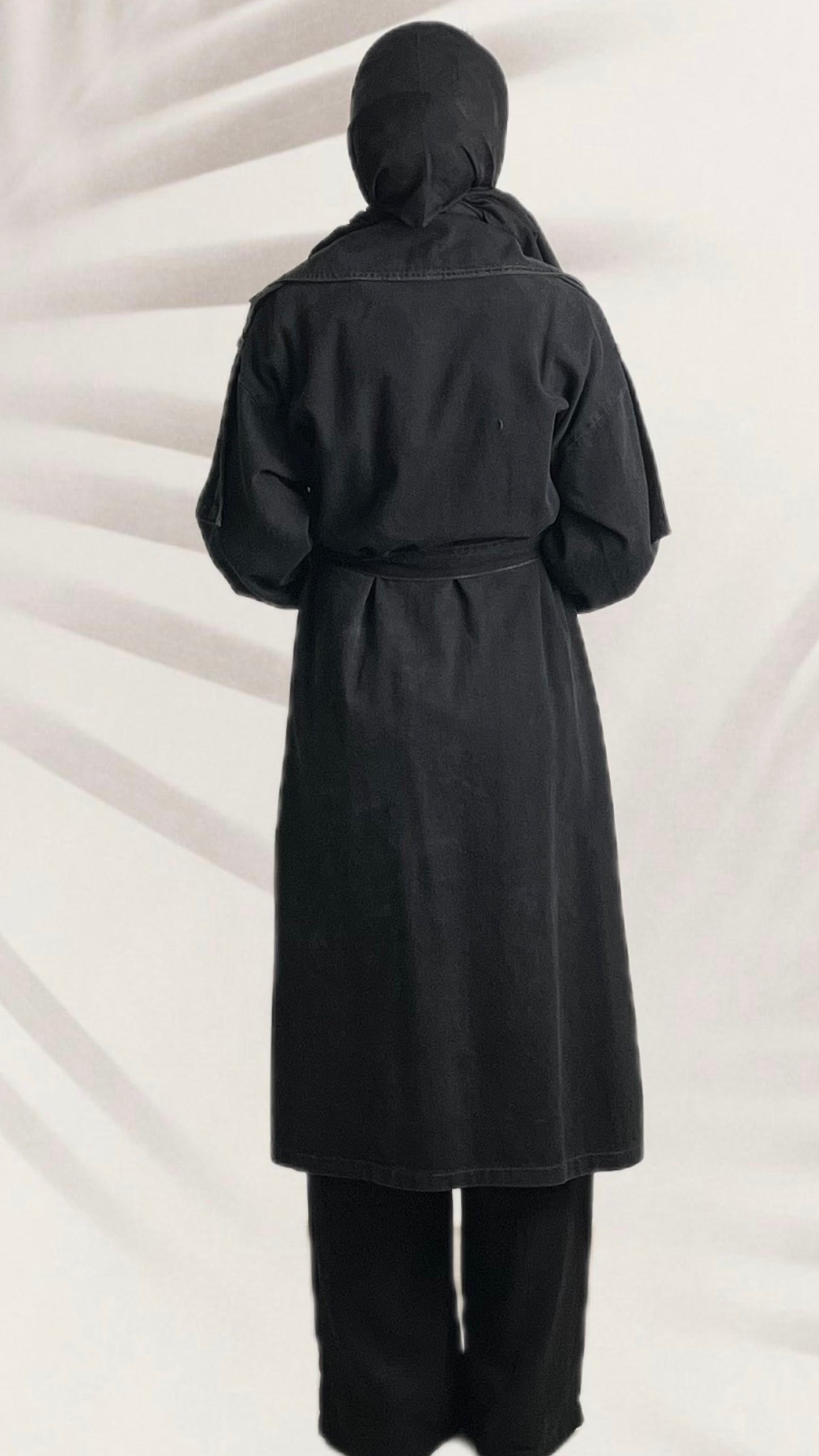 Apeletli Yaka Taşlı Kot Kap Siyah