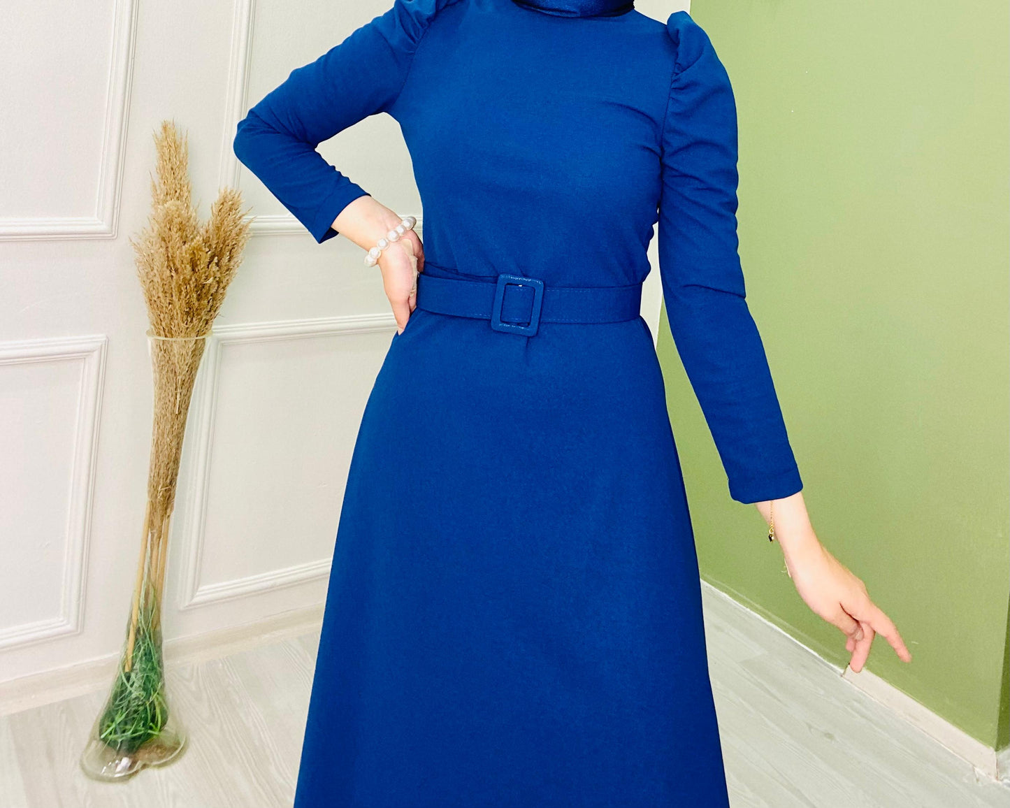 Belted Balloon Sleeve Crepe Dress Navy Blue