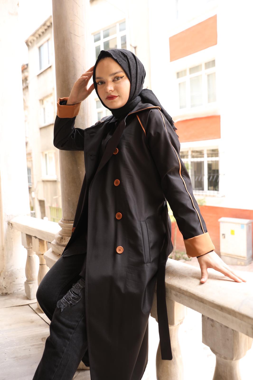 Stripe and Button Detailed Trench Black