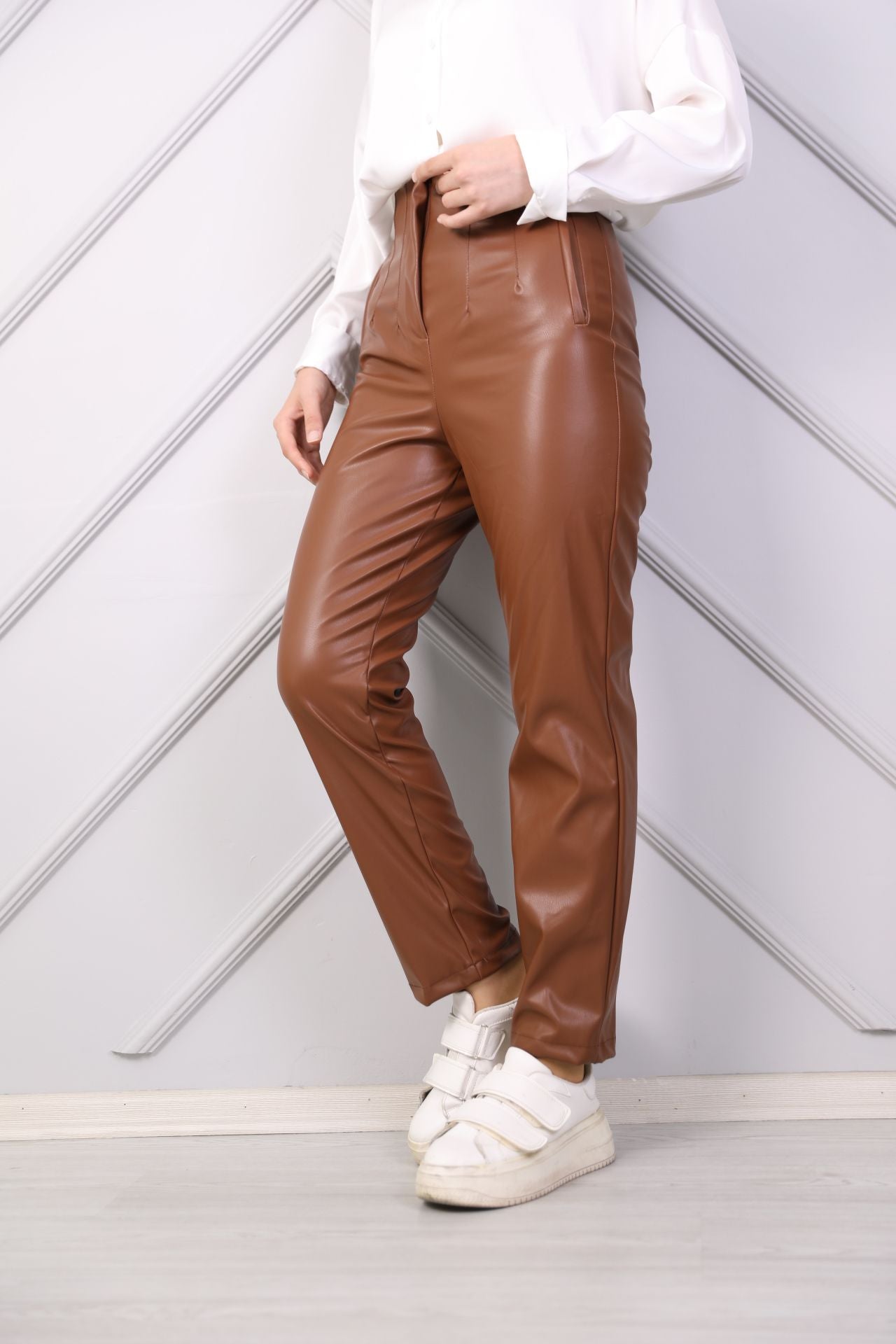 Zara Model Deri Pantolon Taba – Bağaç Moda