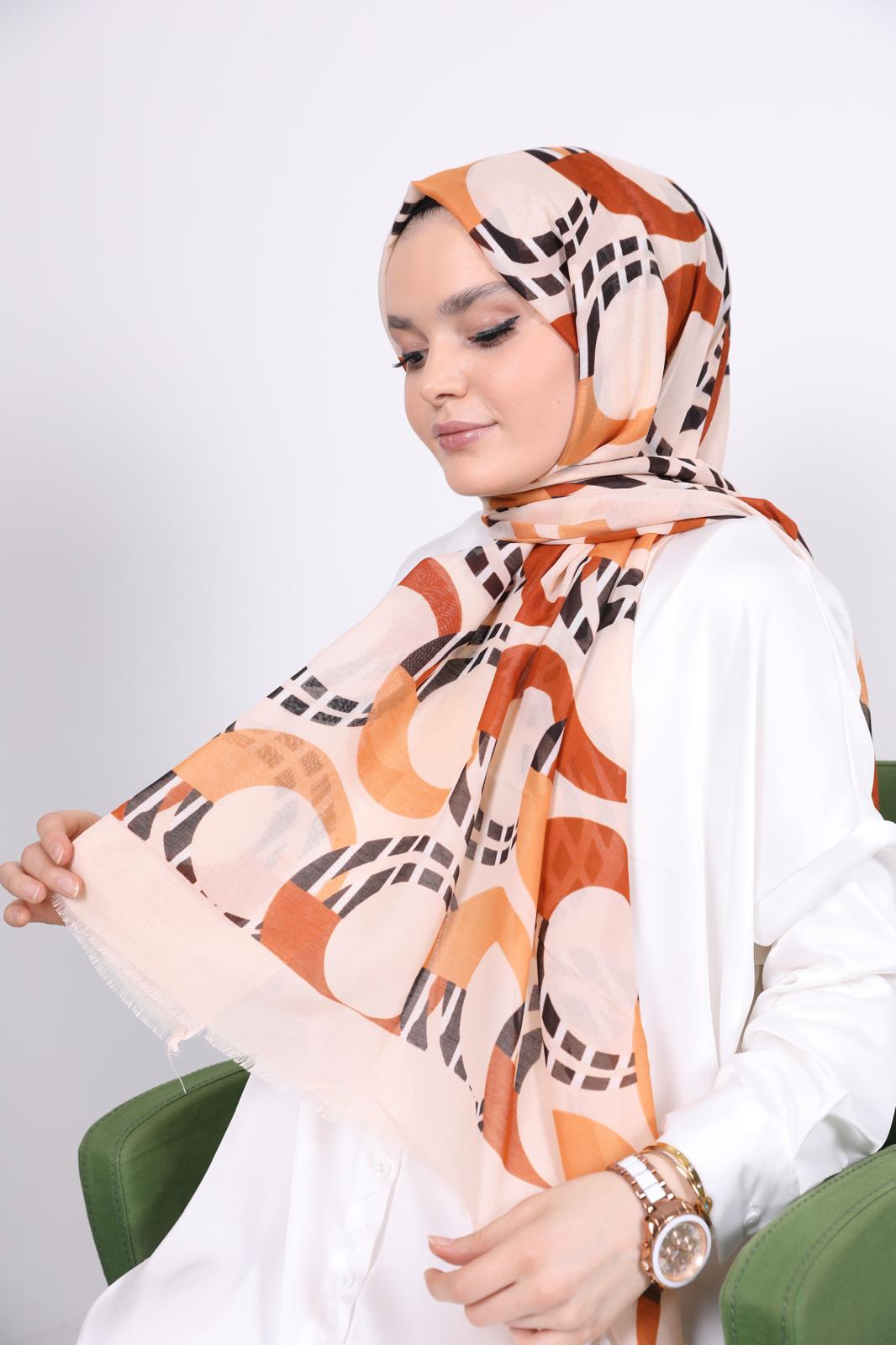 Round Pattern Shawl Camel