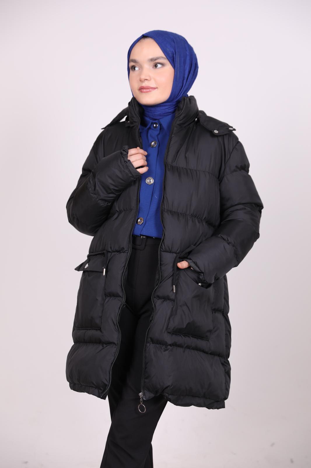 Hooded Araboy Puffer Jacket with Large Pockets Black