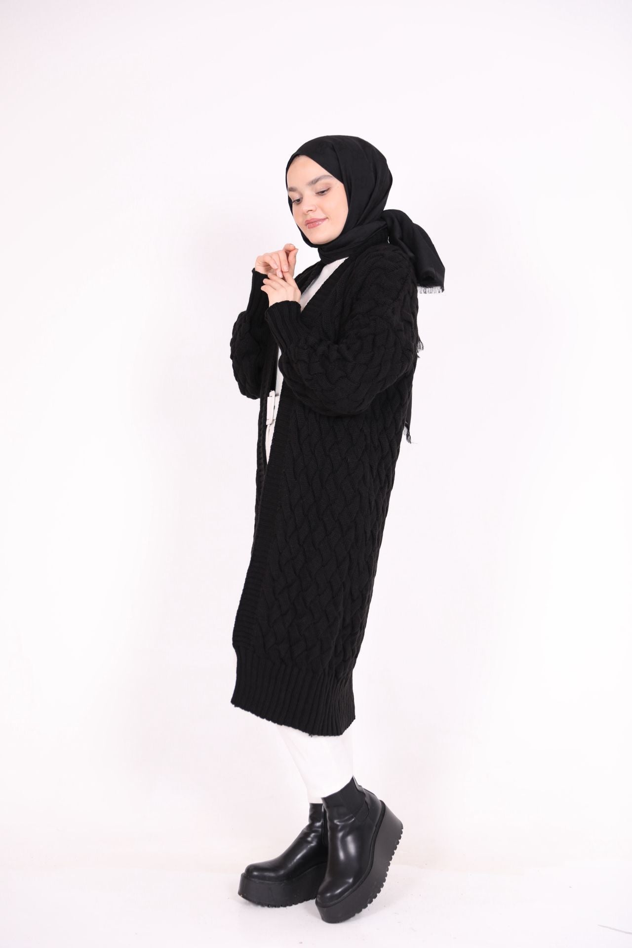 Long Knitted Cardigan Black