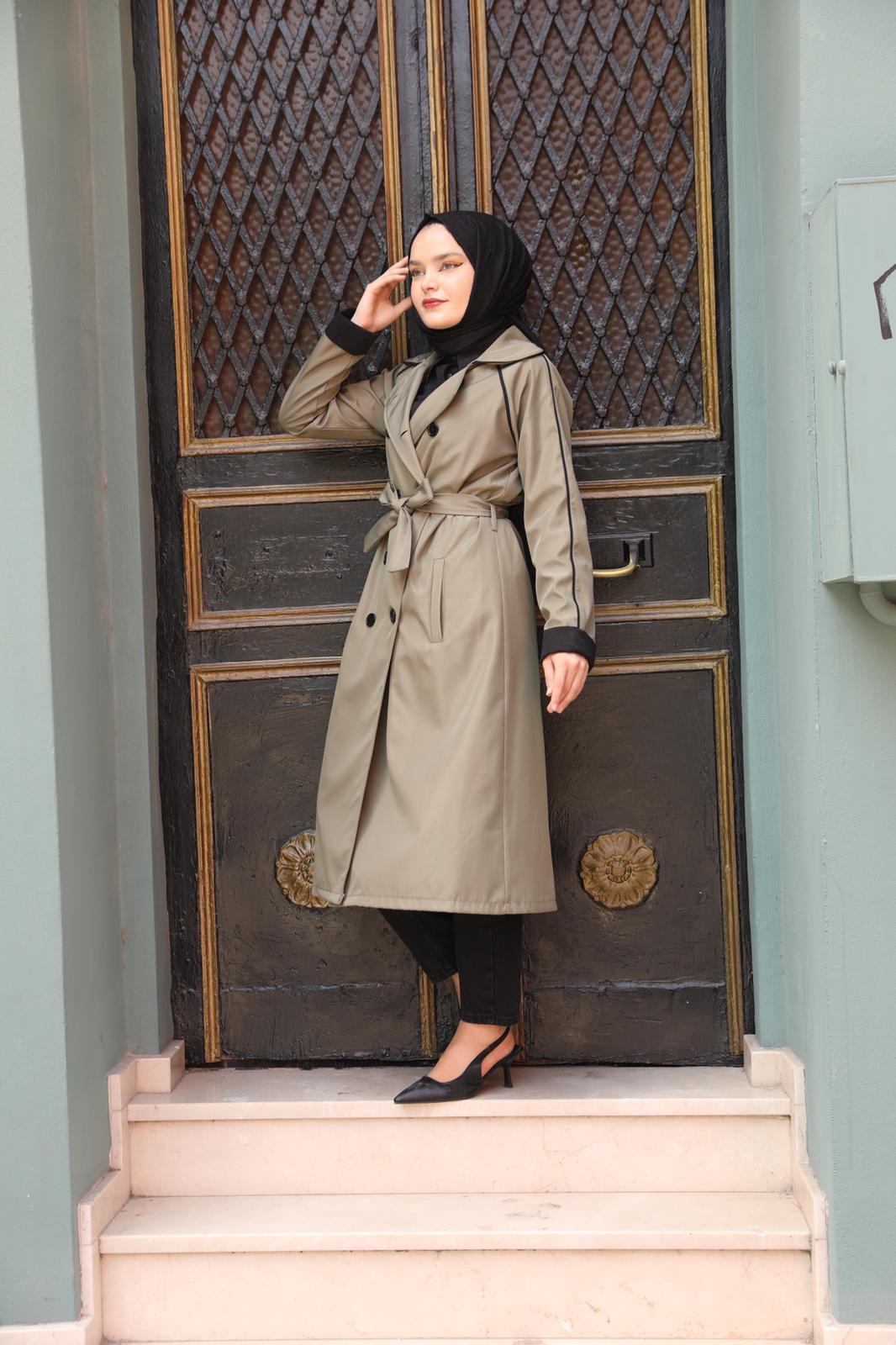 Stripe and Button Detailed Trench Green